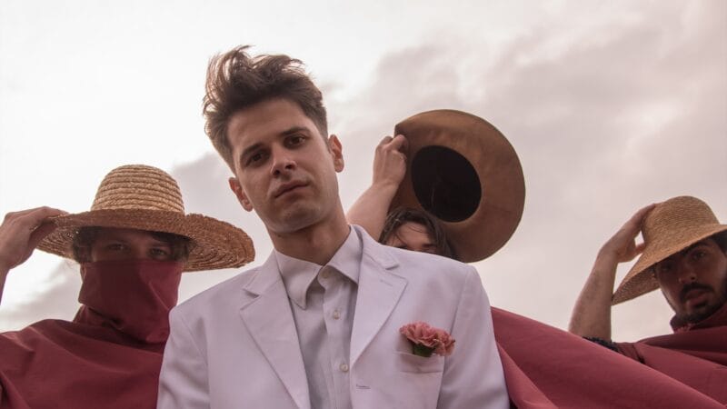 „Privatni indigo“ Nika Nikolića – scene iz života preslikane u pesme