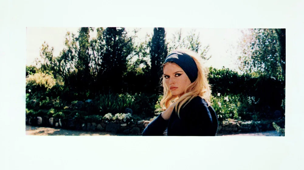 BEOGRADSKI IRSKI FESTIVAL I GALERIJA „MONOLOG“ EKSKLUZIVNO PREDSTAVLJAJU IZLOŽBU „GODAR BARDO“