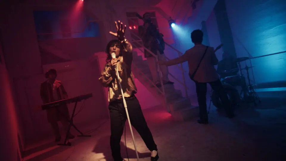 Vizelj i Dzipsii objavili zajedničku pesmu „Zagrljaj“