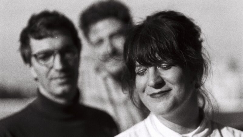 On Tour predstavlja video singl “Is Your Heart Taken, Billie?”