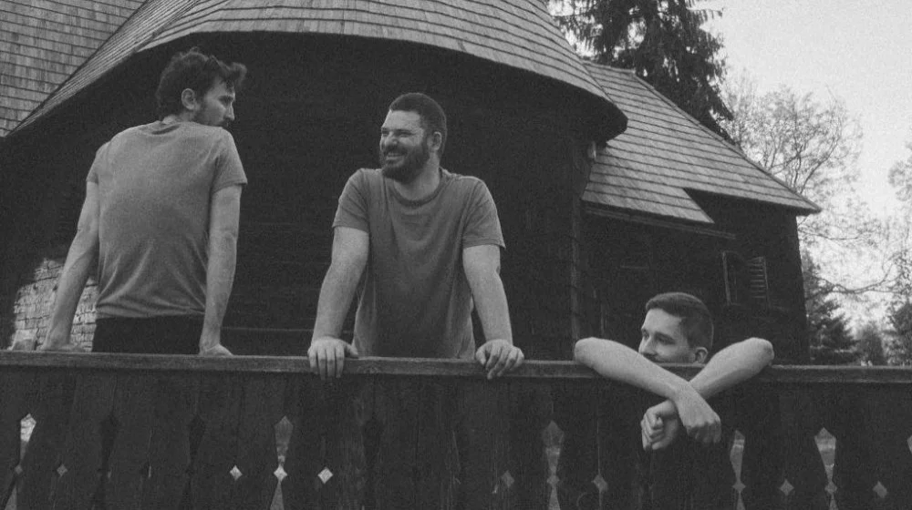 Seine singlom „Iskra“ najavljuje novi album