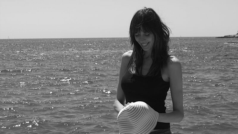 Predstavljamo vam pesnikinju Snježanu Vračar Mihelač : Dve pesme iz zbirke „Kad zatvorim oči vidim modro“